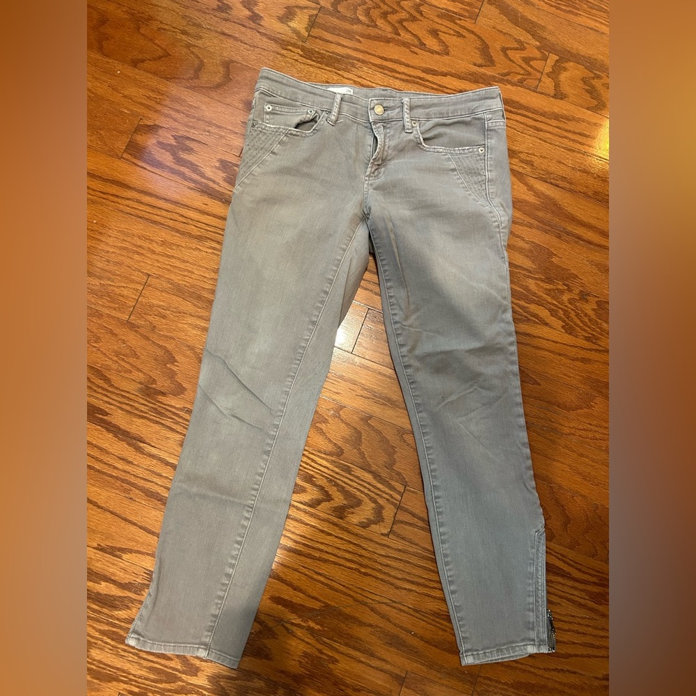 GAP Women's Skinny Jeans in Gray